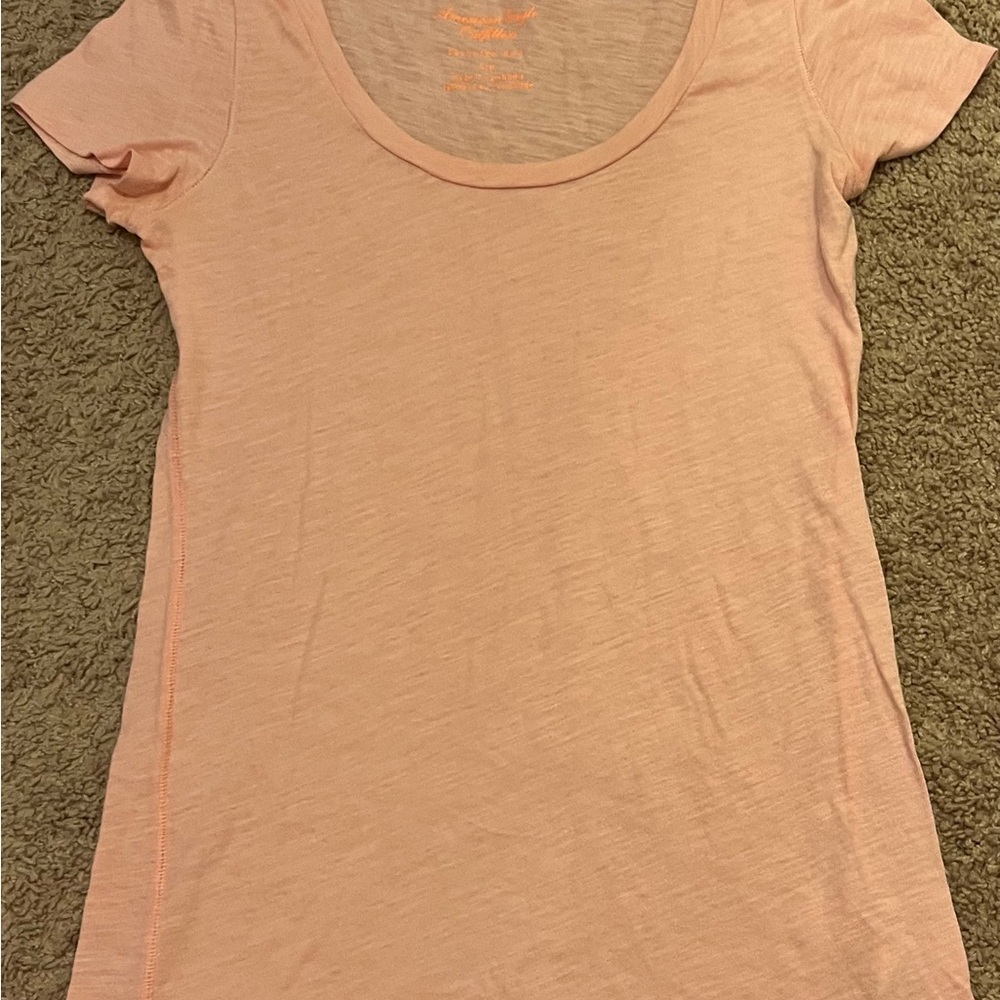Women’s Scoop Neck Tee - Light Pink Pink